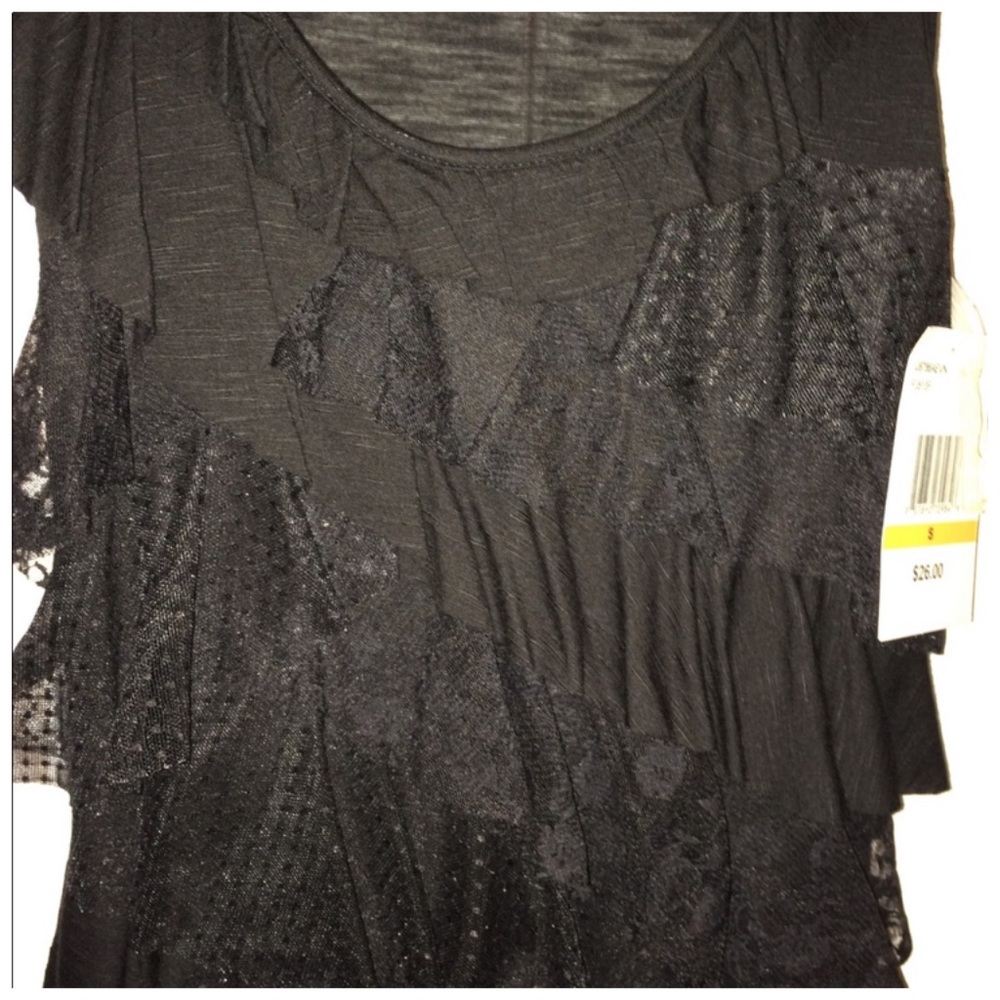 Lace Ruffle Top - Picture 7 of 8